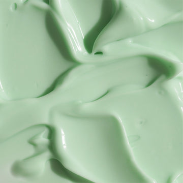 Odacité Green Smoothie® Crème in a jar; pale green, creamy moisturizer labeled with cucumber and hyaluronic acid.